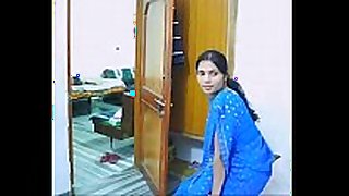 Indian couple on their honeymoon sucking and fu...