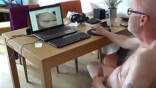 Ulf Larsen present his porn and himself