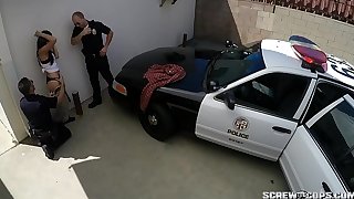 Cops Fuck Latina Teen in Public