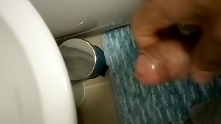 Masturbating and cumming quickly while wife is out, still had no sex