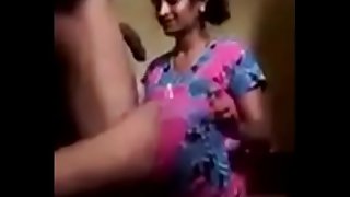 Neighbour aunty with a young boy Hindi audio visit -xxchats.com to visit my hous