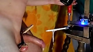 fuck turn machine in cock with big notched rod