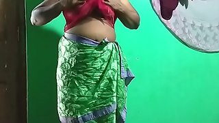 desi  indian horny tamil telugu kannada malayalam hindi vanitha showing big jugs together with shaved pussy  press hard jugs press nosh ill feeling pussy masturbation using untried phosphorescent